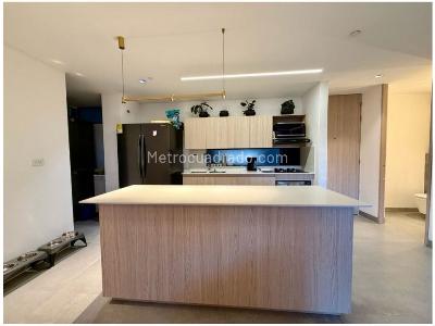 Apartamento de 3 alcobas en venta en Loma De Las Brujas, Envigado, 113 m² · foto 7 de 20