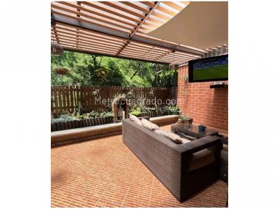 Casa de 3 alcobas en venta en La Abadia, Envigado, 166 m² · foto 2 de 20