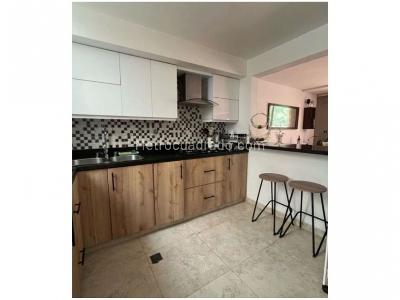 Casa de 3 alcobas en venta en La Abadia, Envigado, 166 m² · foto 4 de 20