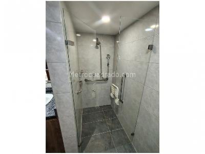 Apartamento de 4 alcobas en venta en Laureles, Medellín, 210 m² · foto 9 de 15