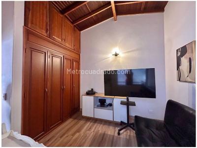 Casa de 3 alcobas en venta en Diego Echavarria, Medellín, 174 m² · foto 11 de 20