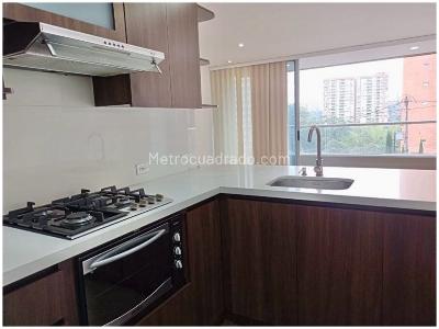 Apartamento en venta en Loma Del Esmeraldal, Envigado · foto 6 de 15