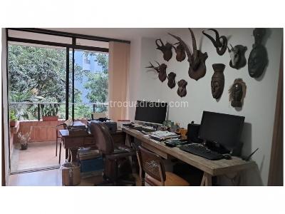 Apartamento de 3 alcobas en venta en Loma Del Campestre, Medellín, 168 m² · foto 14 de 20