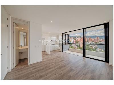 Apartamento de 2 alcobas en venta en Lalinde, Medellín, 85 m² · foto 3 de 20