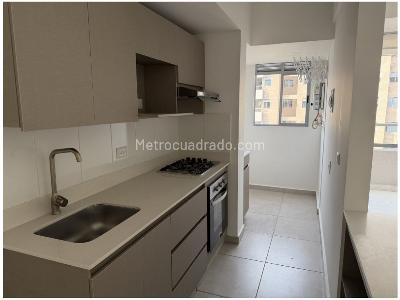 Apartamento de 3 alcobas en venta en Envigado, Envigado, 74 m² · foto 4 de 20