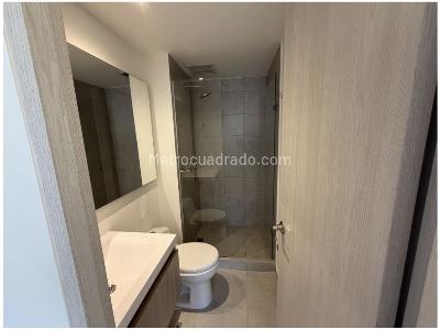 Apartamento de 3 alcobas en venta en Envigado, Envigado, 74 m² · foto 11 de 20