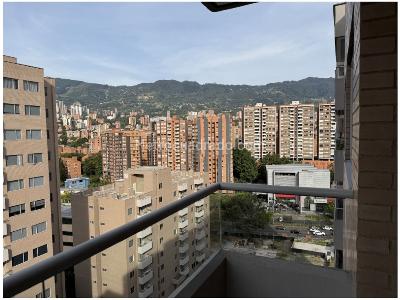 Apartamento de 3 alcobas en venta en Envigado, Envigado, 74 m² · foto 17 de 20