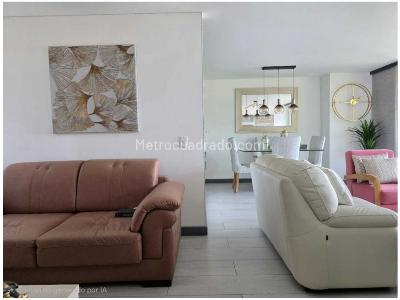 Apartamento en venta en Loma Del Esmeraldal, Envigado · foto 8 de 20