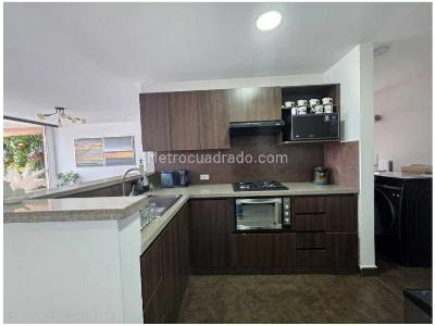 Apartamento en venta en Loma Del Esmeraldal, Envigado · foto 9 de 20
