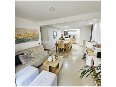 Apartamento de 4 alcobas en venta en Cumbres, Envigado, 85 m² · foto 5 de 20