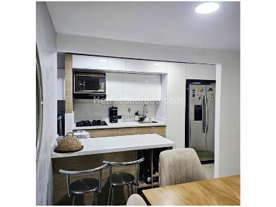 Apartamento de 4 alcobas en venta en Cumbres, Envigado, 85 m² · foto 10 de 20