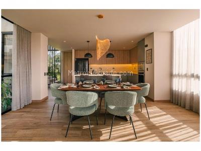 Casa de 3 alcobas en venta en Alto De Las Palmas, Envigado, 242 m² · foto 2 de 20