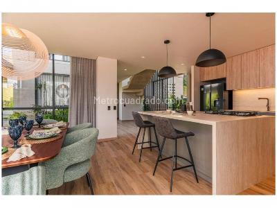 Casa de 3 alcobas en venta en Alto De Las Palmas, Envigado, 242 m² · foto 6 de 20