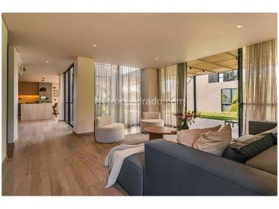 Casa de 3 alcobas en venta en Alto De Las Palmas, Envigado, 242 m² · foto 10 de 20