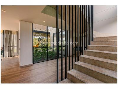 Casa de 3 alcobas en venta en Alto De Las Palmas, Envigado, 242 m² · foto 13 de 20