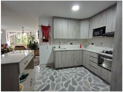 Apartamento en venta en Simon Bolivar, Medellín · foto 6 de 19