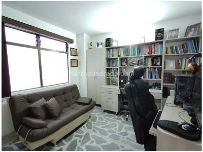 Apartamento en venta en Simon Bolivar, Medellín · foto 10 de 19