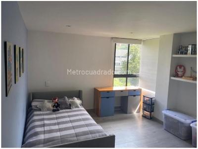 Apartamento en venta en El Poblado, Medellín · foto 9 de 15