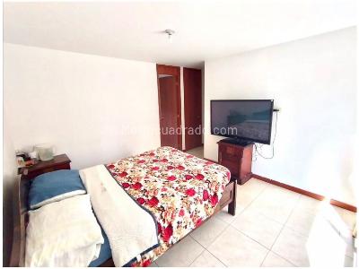 Apartamento en venta en Loma De Los Bernal, Medellín · foto 7 de 20