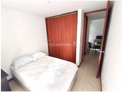 Apartamento en venta en Loma De Los Bernal, Medellín · foto 13 de 20
