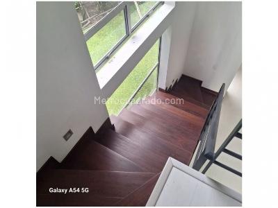 Casa de 3 alcobas en venta en Transversal Intermedia, Envigado, 265 m² · foto 13 de 18