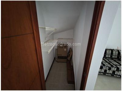 Casa de 4 alcobas en venta en Loma Del Chocho, Envigado, 240 m² · foto 6 de 20