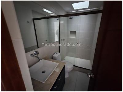 Casa de 4 alcobas en venta en Loma Del Chocho, Envigado, 240 m² · foto 13 de 20