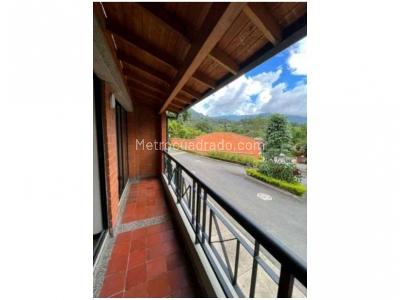 Casa de 4 alcobas en venta en Transversal Intermedia, Envigado, 204 m² · foto 20 de 20
