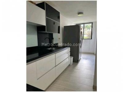 Casa de 3 alcobas en venta en Transversal Intermedia, Envigado, 260 m² · foto 6 de 20