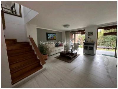 Casa de 3 alcobas en venta en Transversal Intermedia, Envigado, 260 m² · foto 15 de 20