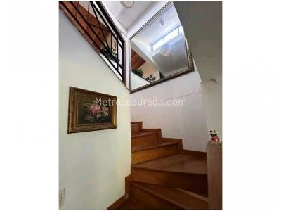 Casa de 3 alcobas en venta en Transversal Intermedia, Envigado, 260 m² · foto 17 de 20