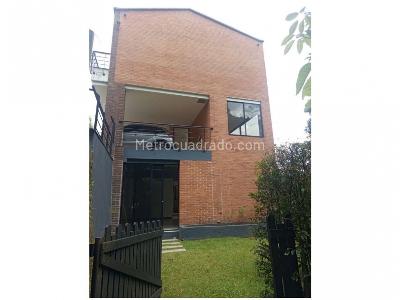Casa de 3 alcobas en venta en El Poblado, Medellín, 280 m² · foto 8 de 20