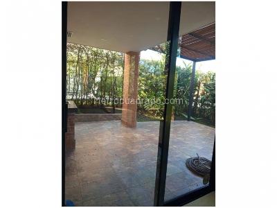 Casa de 3 alcobas en venta en El Poblado, Medellín, 280 m² · foto 10 de 20