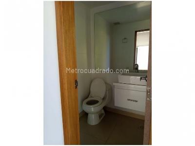Casa de 3 alcobas en venta en El Poblado, Medellín, 280 m² · foto 12 de 20