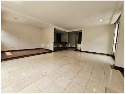 Apartamento de 3 alcobas en venta en El Poblado, Medellín, 106 m² · foto 3 de 7