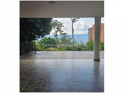 Casa de 5 alcobas en venta en El Poblado, Medellín, 420 m² · foto 7 de 20