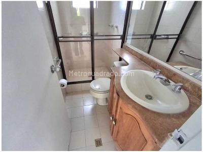 Apartamento en venta en El Poblado, Medellín · foto 15 de 15
