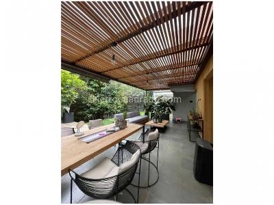 Casa de 3 alcobas en venta en Loma Del Escobero, Envigado, 300 m² · foto 4 de 20