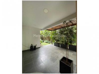 Casa de 3 alcobas en venta en Loma Del Escobero, Envigado, 300 m² · foto 14 de 20