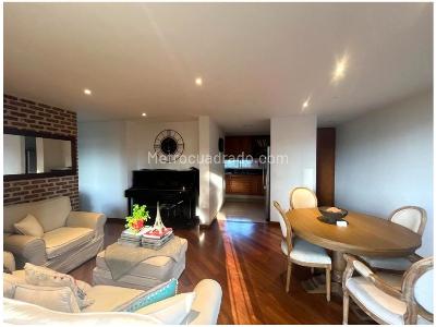Apartamento de 2 alcobas en venta en El Poblado, Medellín, 94 m² · foto 6 de 20
