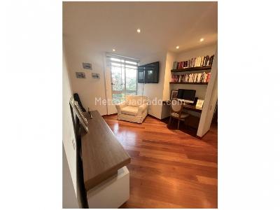 Apartamento de 2 alcobas en venta en El Poblado, Medellín, 94 m² · foto 11 de 20