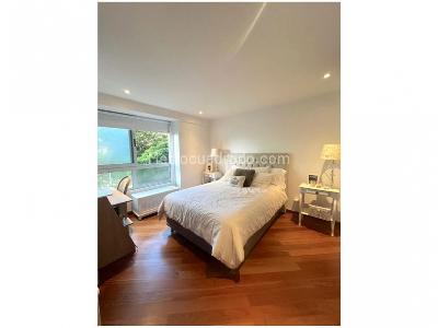 Apartamento de 2 alcobas en venta en El Poblado, Medellín, 94 m² · foto 13 de 20
