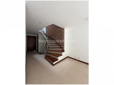 Casa de 3 alcobas en venta en El Poblado, Medellín, 289 m² · foto 10 de 20