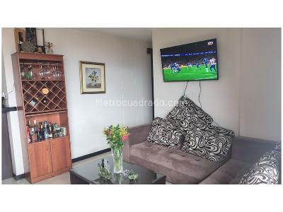 Apartamento en venta en Loma De Los Bernal, Medellín · foto 7 de 20
