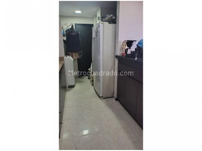 Apartamento en venta en Loma De Los Bernal, Medellín · foto 9 de 20
