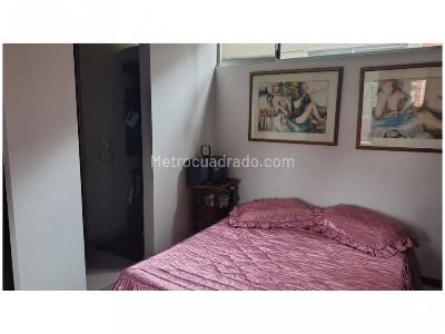 Apartamento en venta en Loma De Los Bernal, Medellín · foto 14 de 20