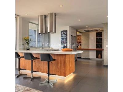 Apartamento de 2 alcobas en venta en Zuniga, Envigado, 170 m² · foto 4 de 9