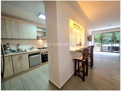 Casa de 3 alcobas en venta en Cumbres, Envigado, 180 m² · foto 3 de 14