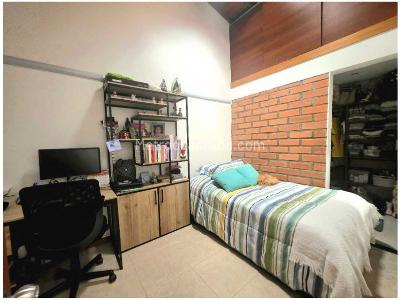 Casa de 3 alcobas en venta en Cumbres, Envigado, 180 m² · foto 9 de 14