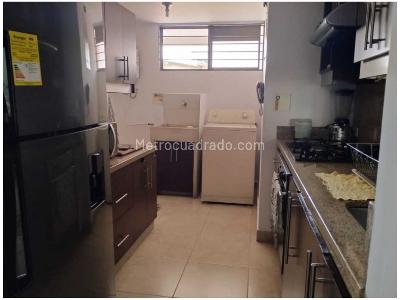 Apartamento de 3 alcobas en venta en Conquistadores, Medellín, 87 m² · foto 10 de 13